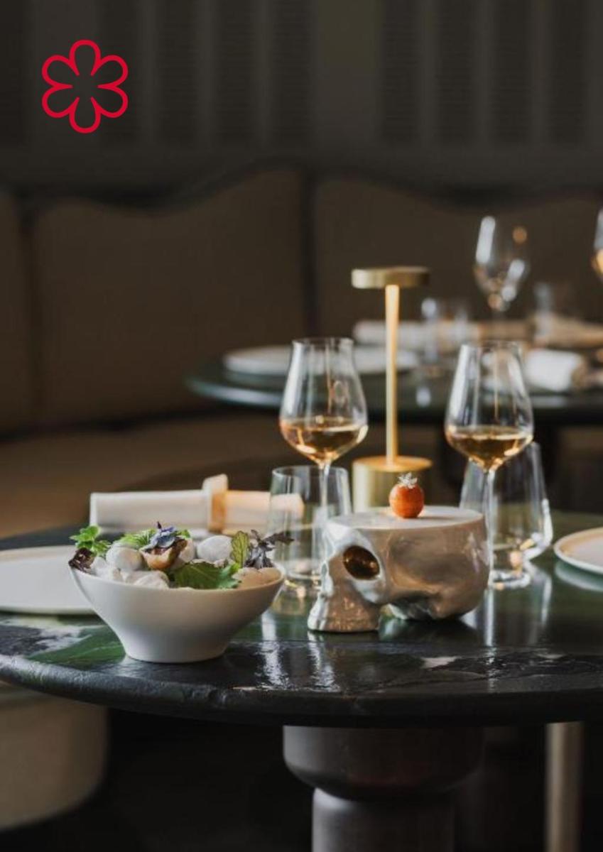 Renaissance Aix-en-Provence Hotel - Hizvo