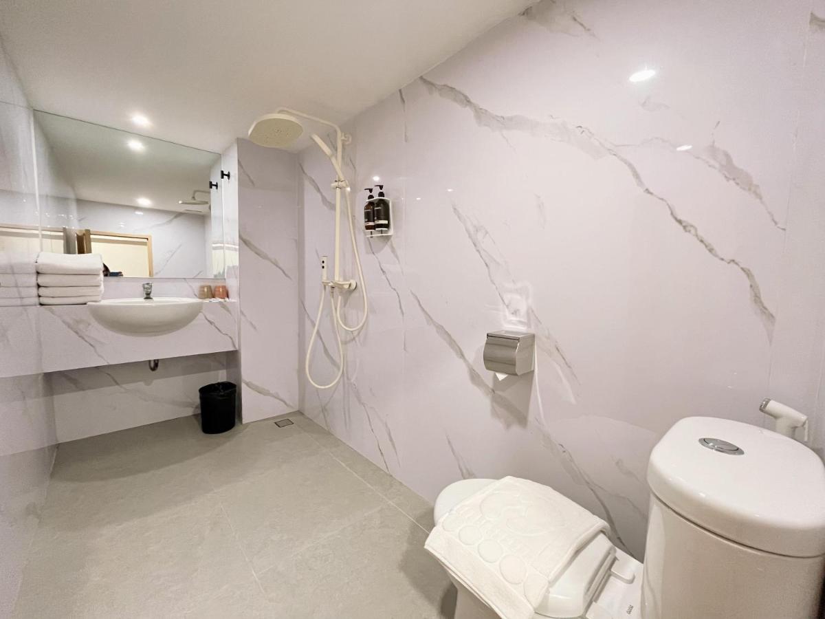 Verse Hotel Cirebon - Hizvo
