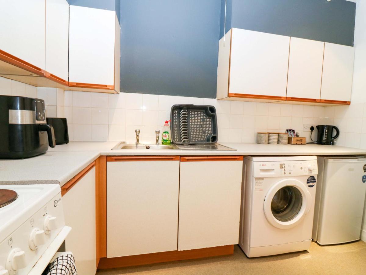 Apartment 1 - Housity