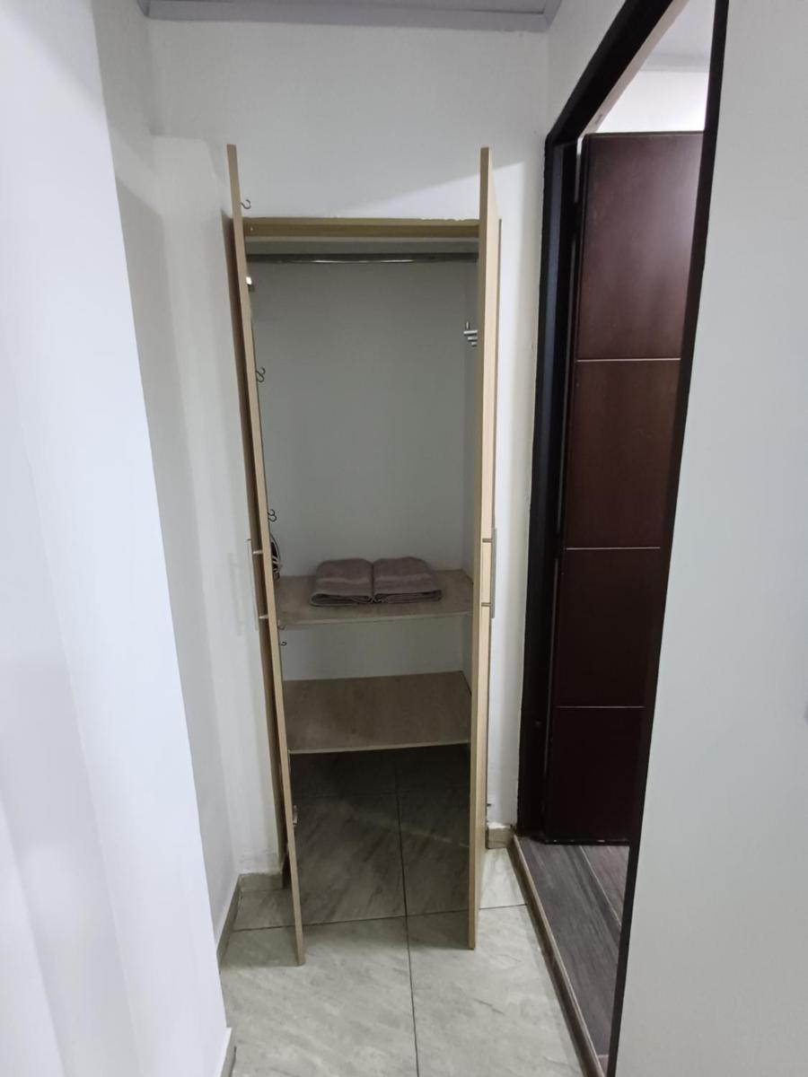 APARTA ESTUDIO CONDO - Housity