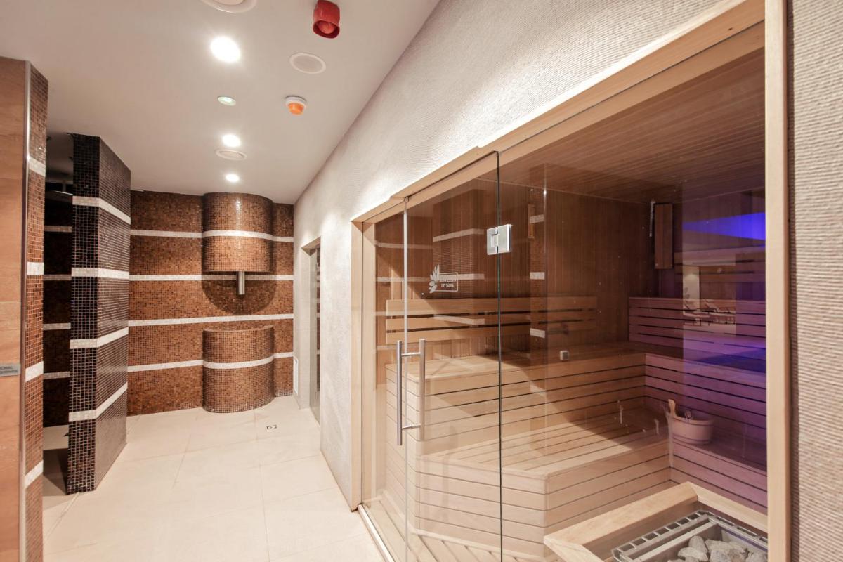 Ramada Plaza Craiova - Hizvo