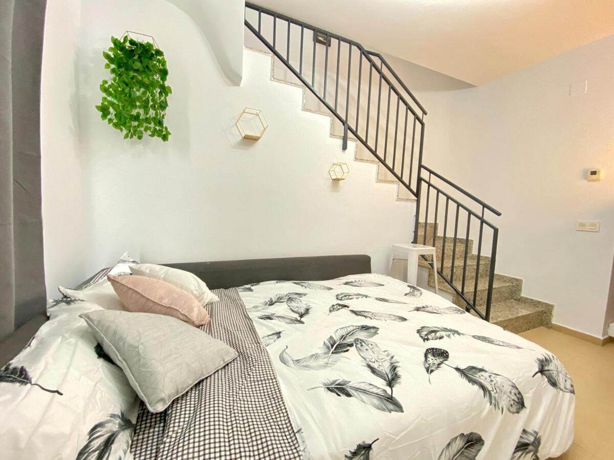 Family Apartment near Metro Blue Line - Housity