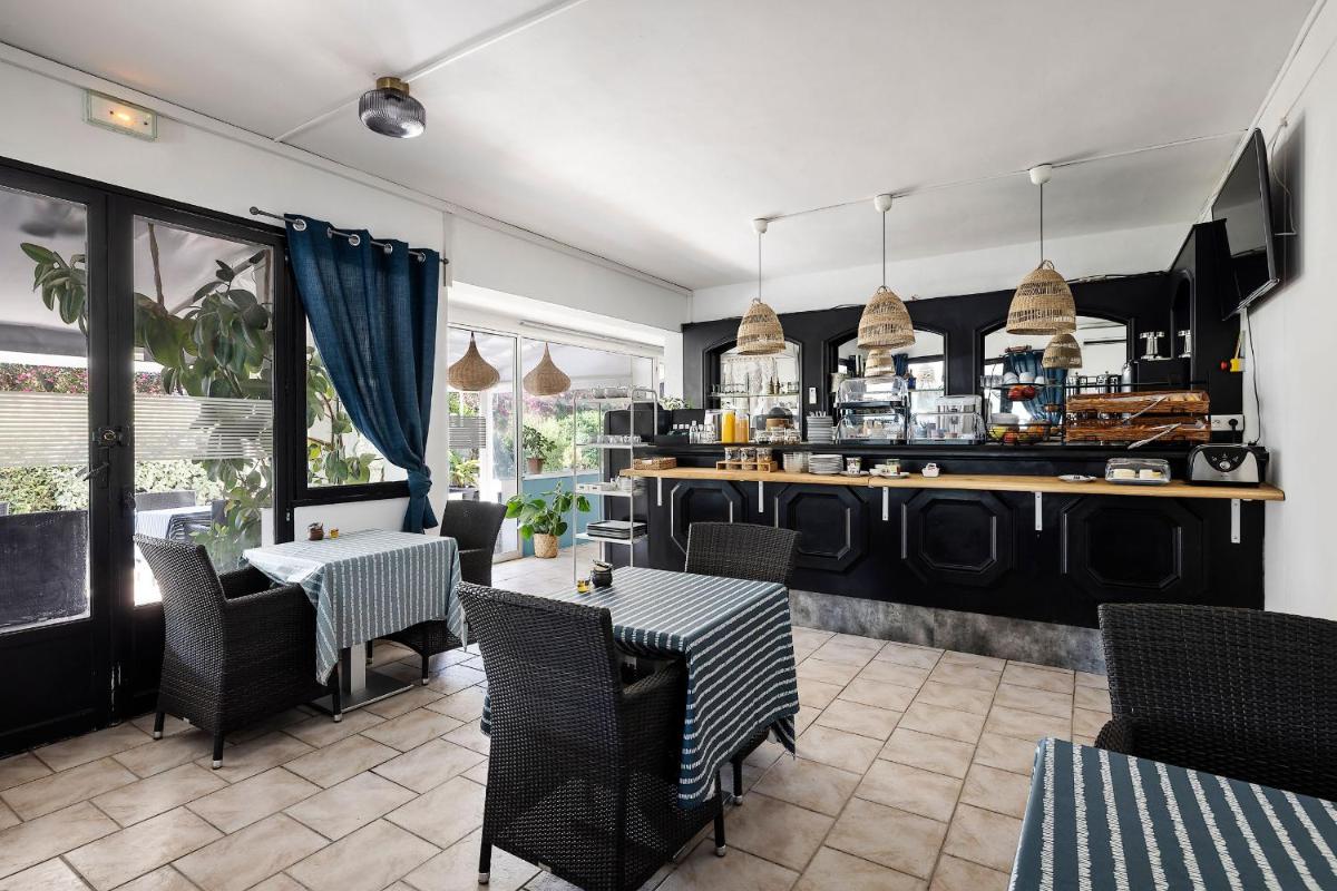 Hotel Le Golfe Bleu - Housity