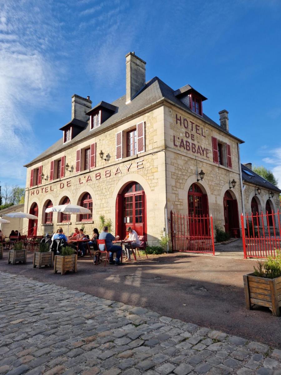 HOTEL DE L'ABBAYE DE LONGPONT - Housity