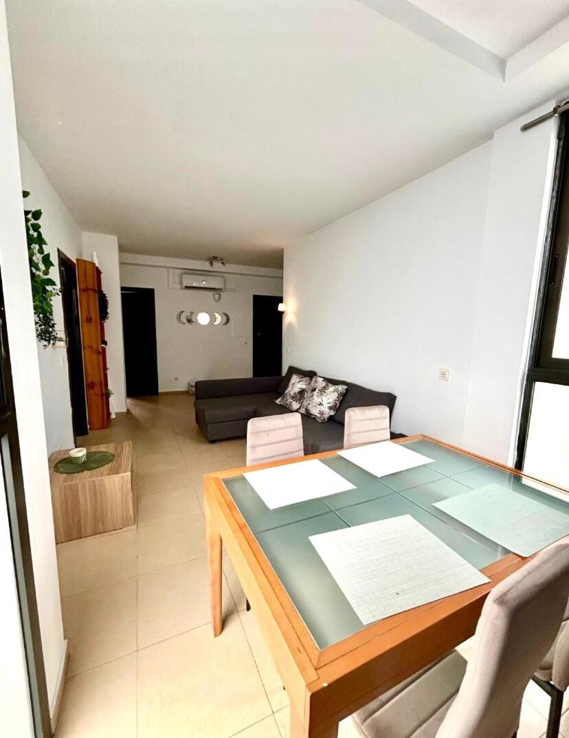 Apartment for 6 guest near metro can vidalet - Housity