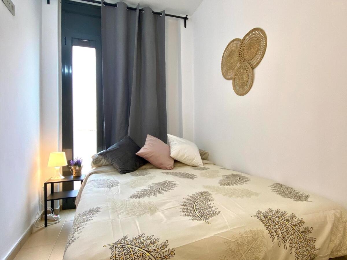 Apartment for 6 guest near metro can vidalet - Housity