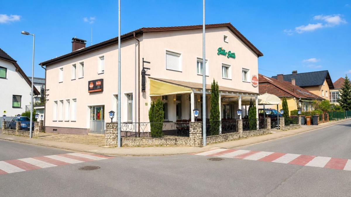 Haus Berta - Housity