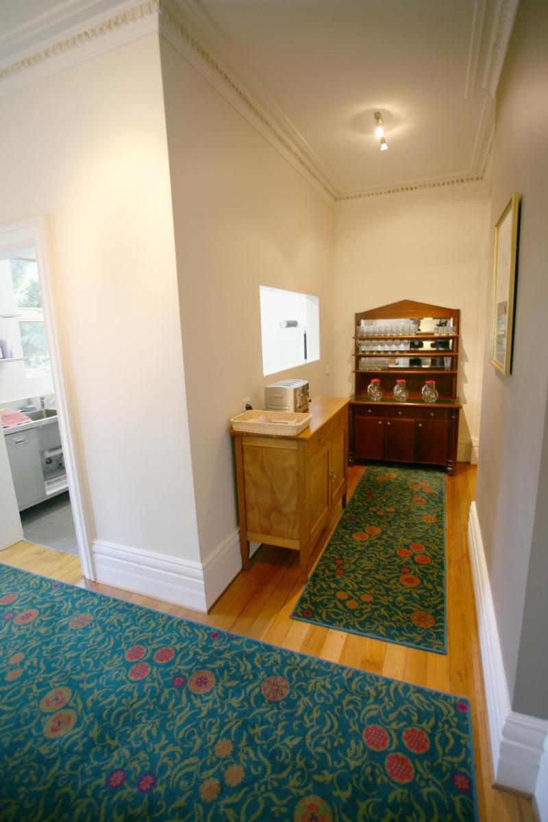 Darcy's Hotel - Housity