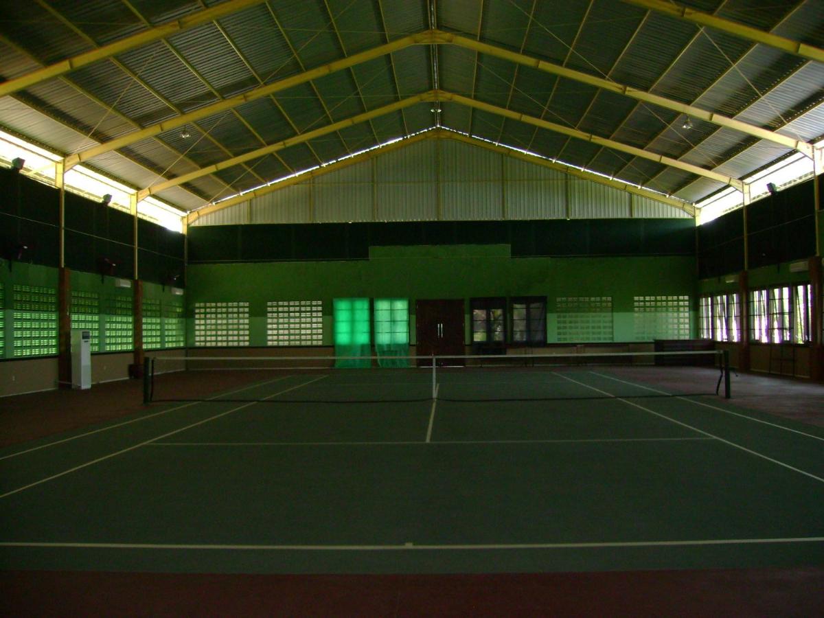 Swaloh Resort & Spa - Housity