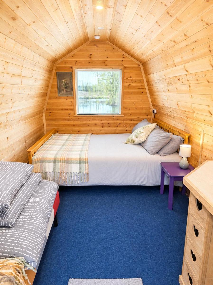 Rum Bridge Glamping and Fishing Resort - Housity