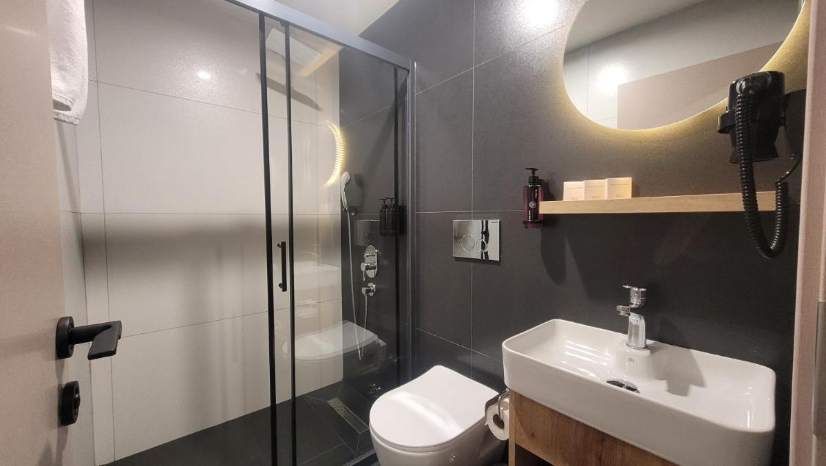 NorthWest Hotel Kilimli Zonguldak - Housity