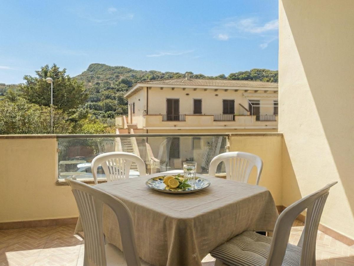 Apartment Cala Del Porto by Interhome - Housity