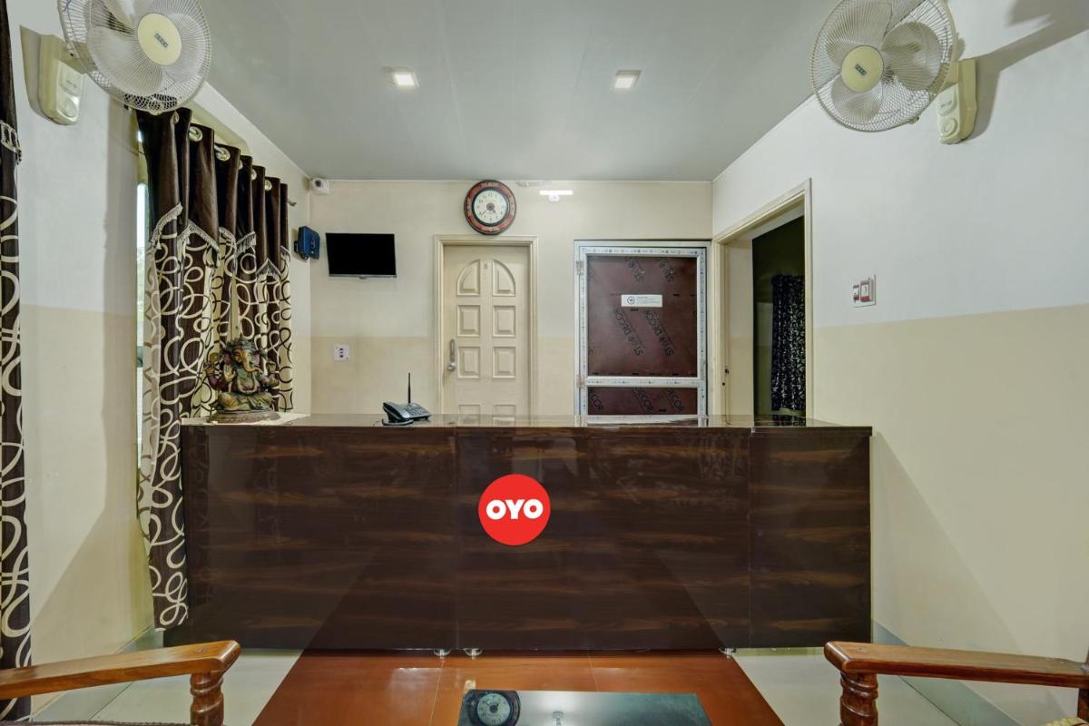 OYO Flagship Hotel Shiva Tripti &amp; Banquet Hall - Housity