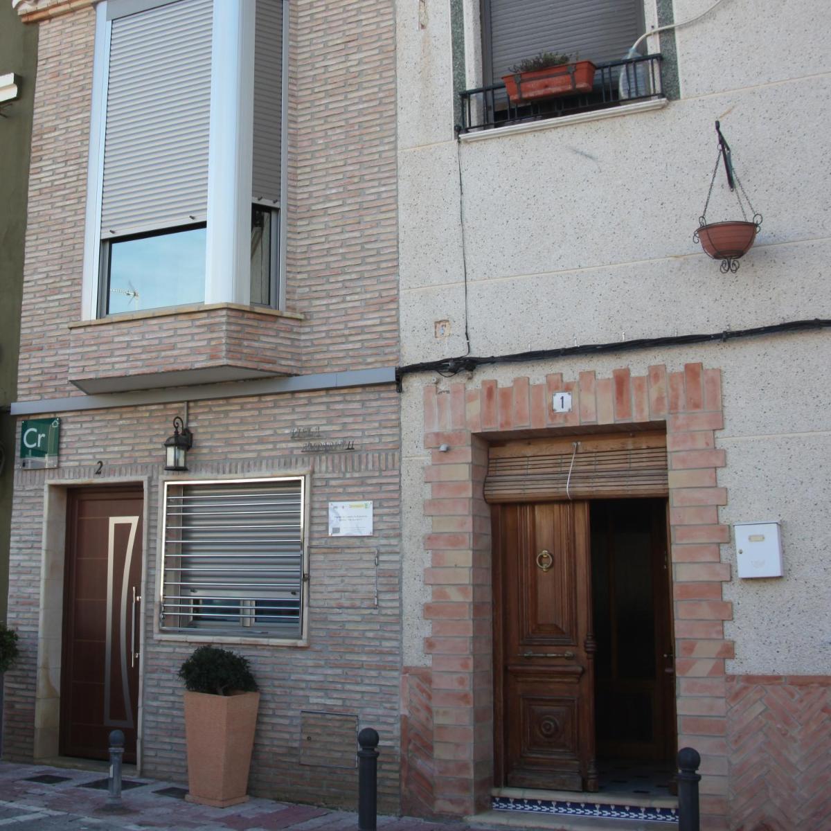Villa Amparin II - Housity