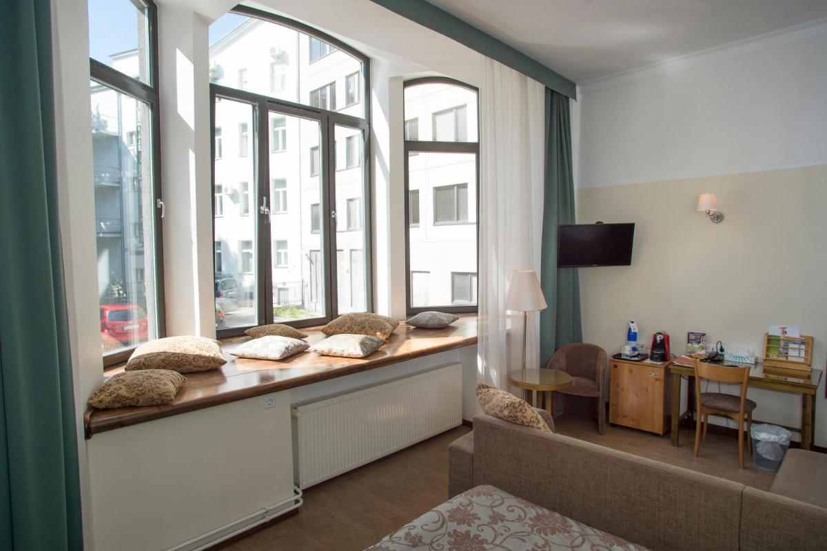 Hotel St. Barbara - Housity