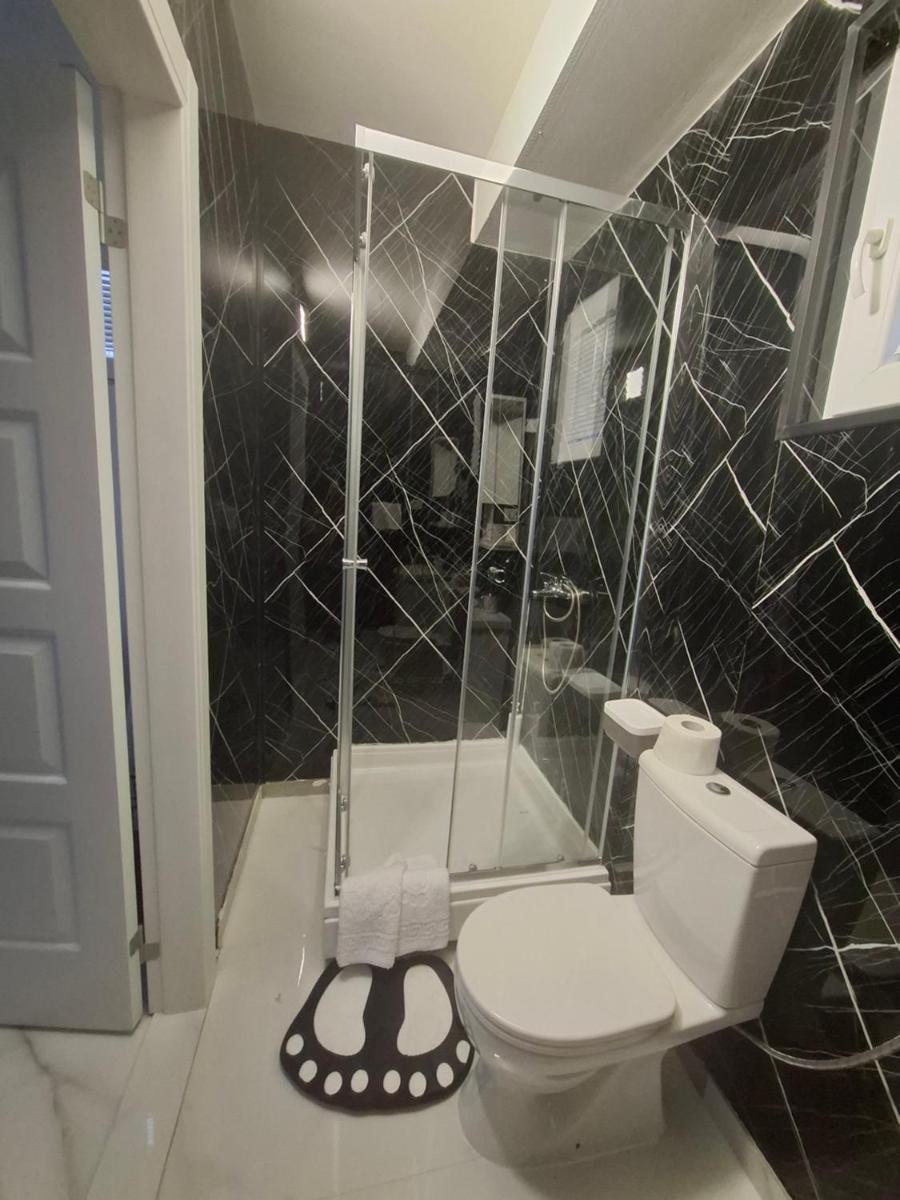Airport apartment Delić - Housity