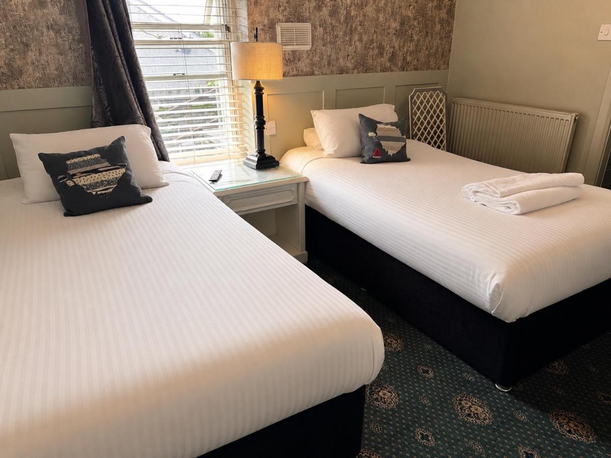 Holland Hotel - Housity