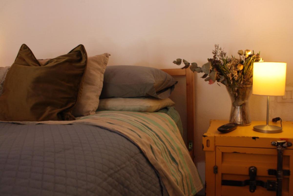 Ruti's House - Monolocale con travi a vista vicino Malpensa e Milano Rho Fiera - Housity