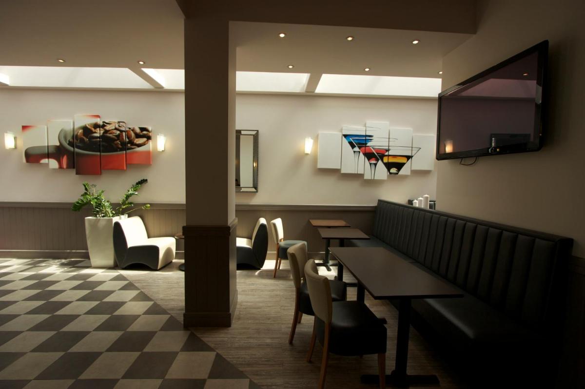 Pembury Hotel at Finsbury Park - Housity