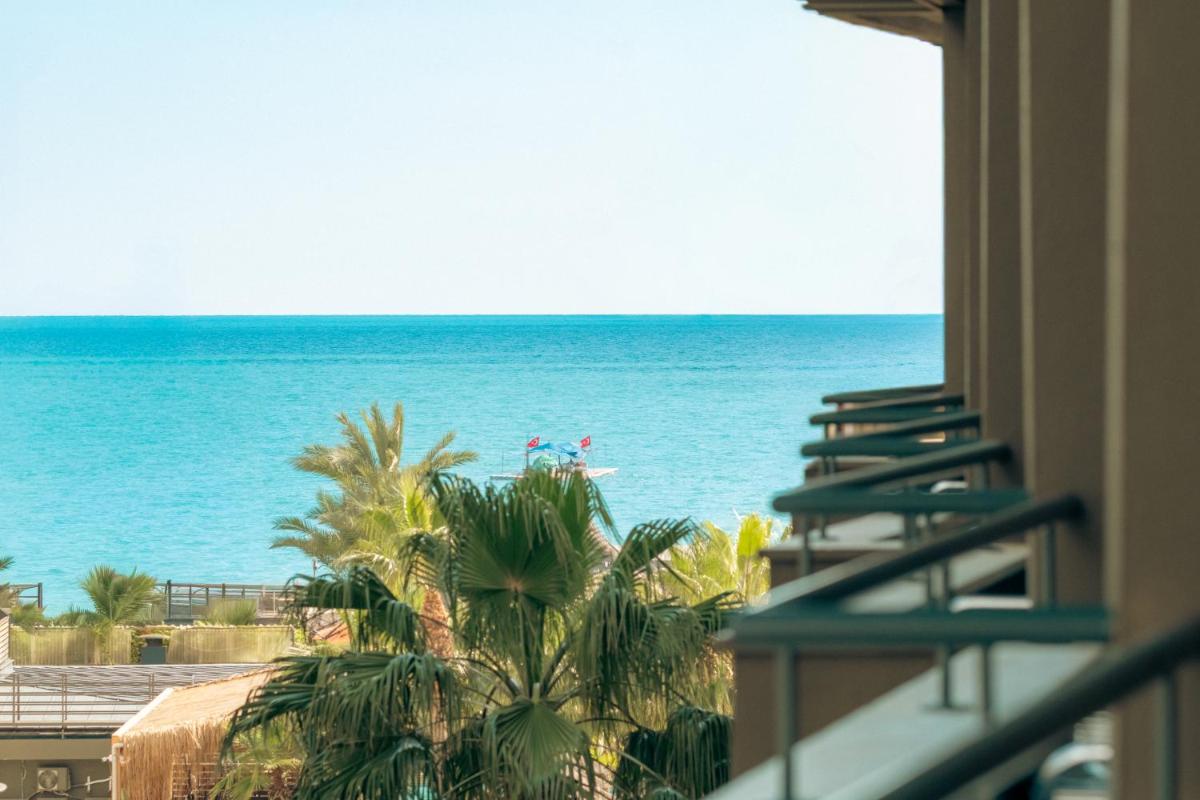 Novis Hotel Cleopatra - Housity