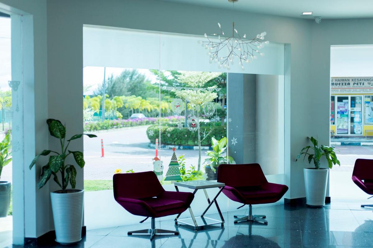 Aloha Hotel SDN BHD - Housity