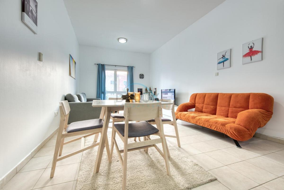 Restful 1BR at Mediterranean Discovery Gardens by Deluxe Holiday Homes - Housity