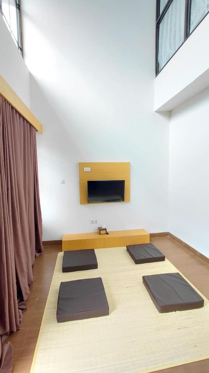 Villa Takasima Berastagi - Housity