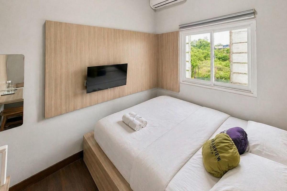 Urbanview Hotel The Tang Balikpapan by RedDoorz - Housity