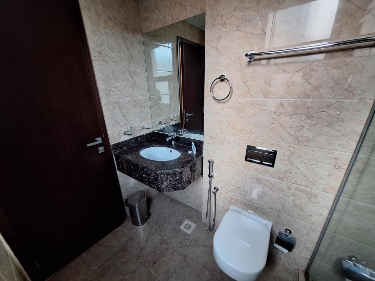 Aspire Tower - Housity