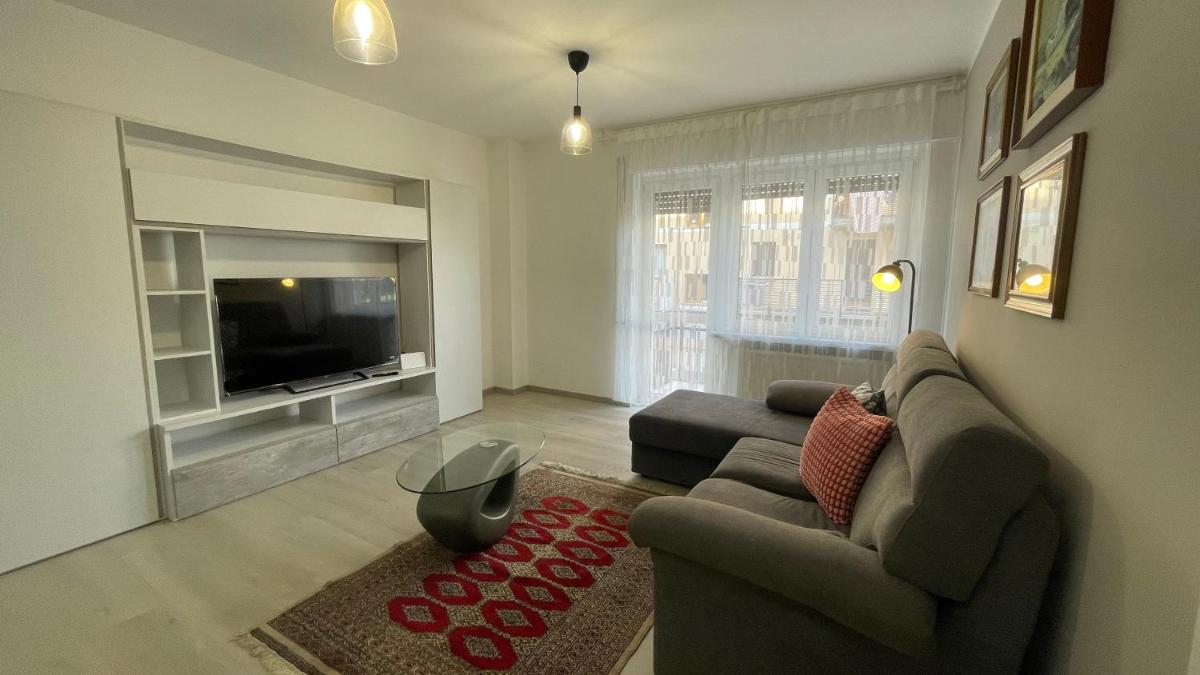 Dolomiti Appartamenti - Easy Travel Feltre - Housity