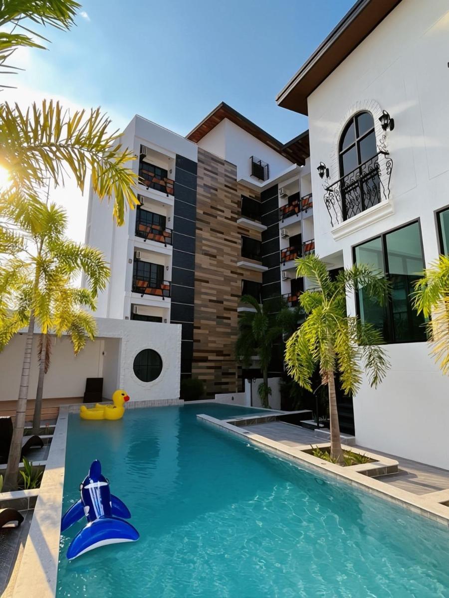 The Room Boutique Hotel - Housity