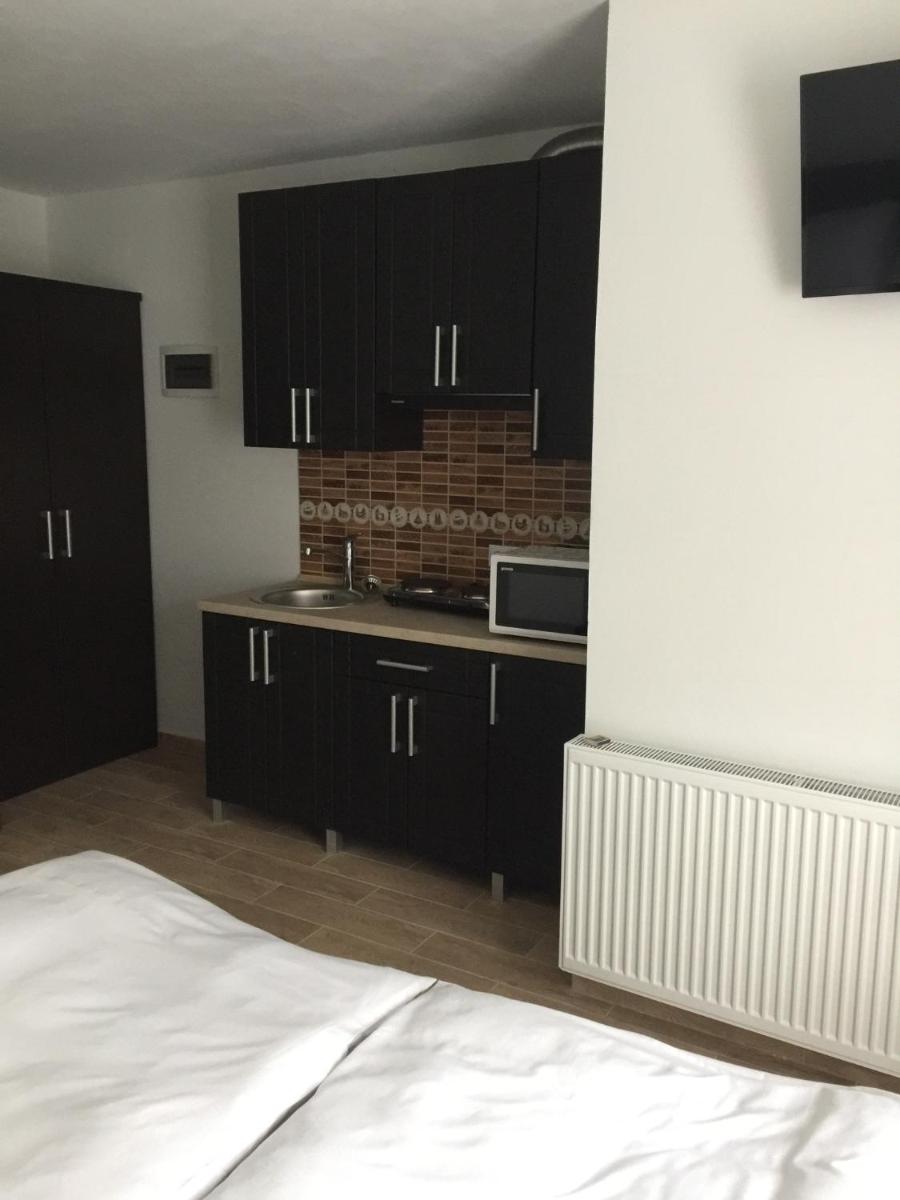 Mini-hotel Megora - Housity