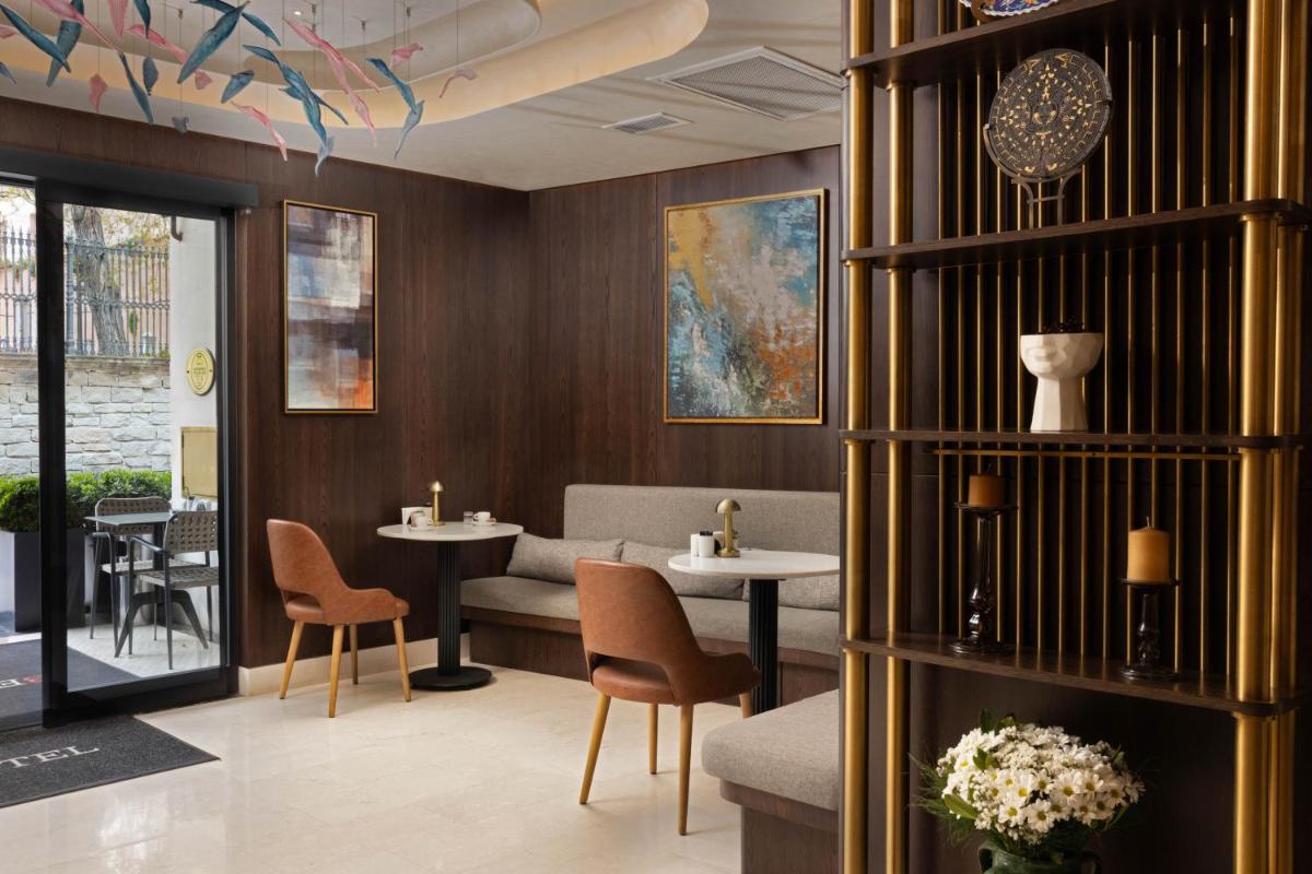 Bentley Hotel Old City-Special Class - Hizvo