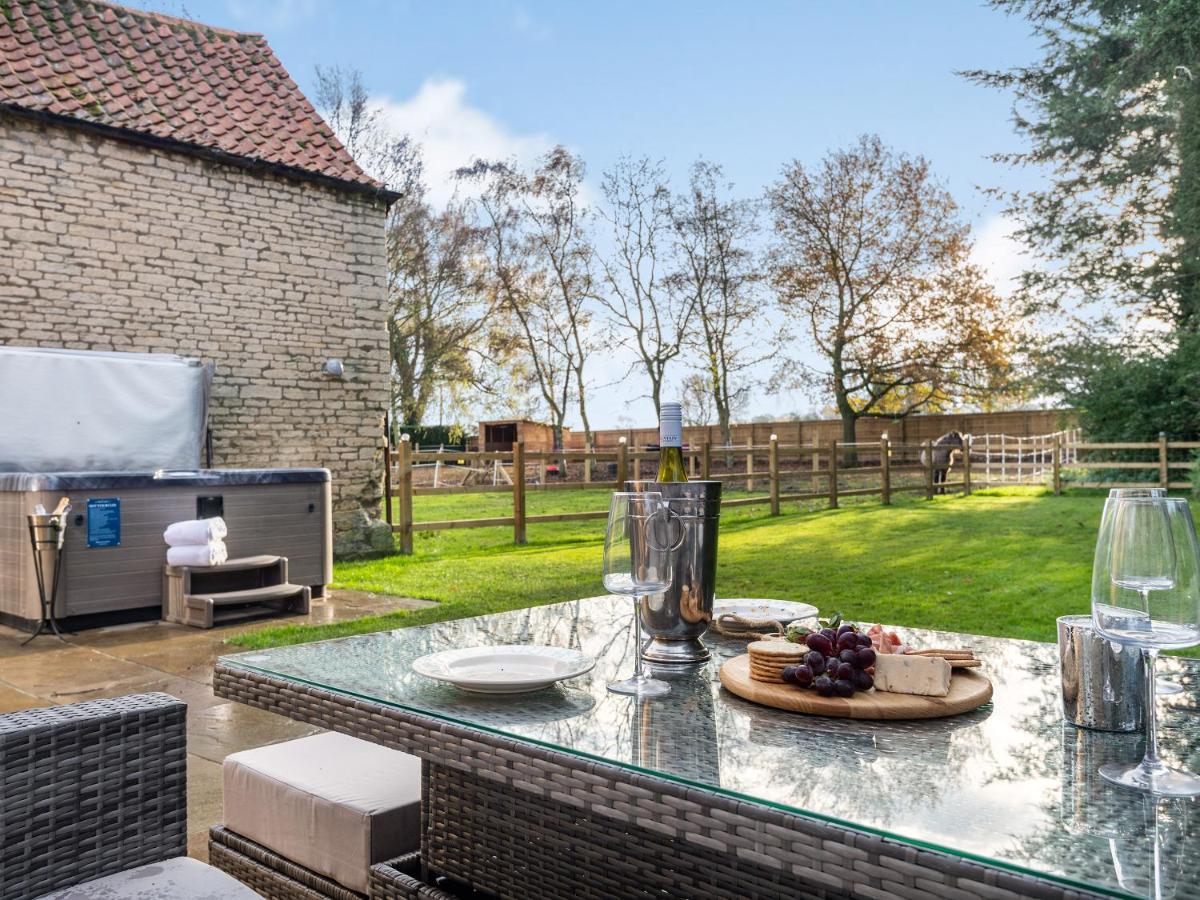 Coach House - Housity
