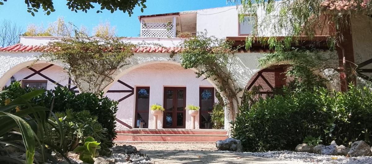 Gli Archi Country Home - Housity