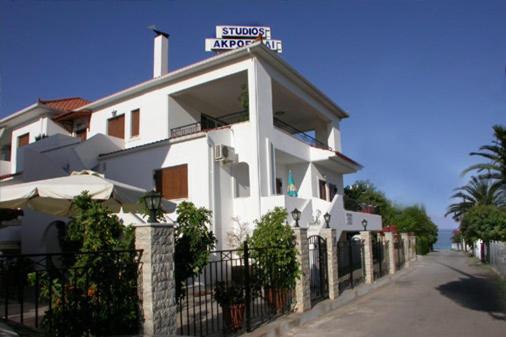 Studios Akrogiali - Housity