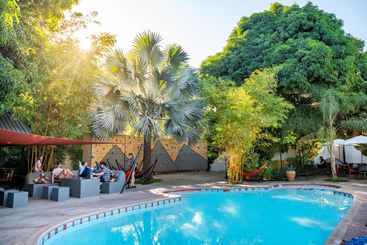 Victoria Falls Backpackers Zambia - Housity