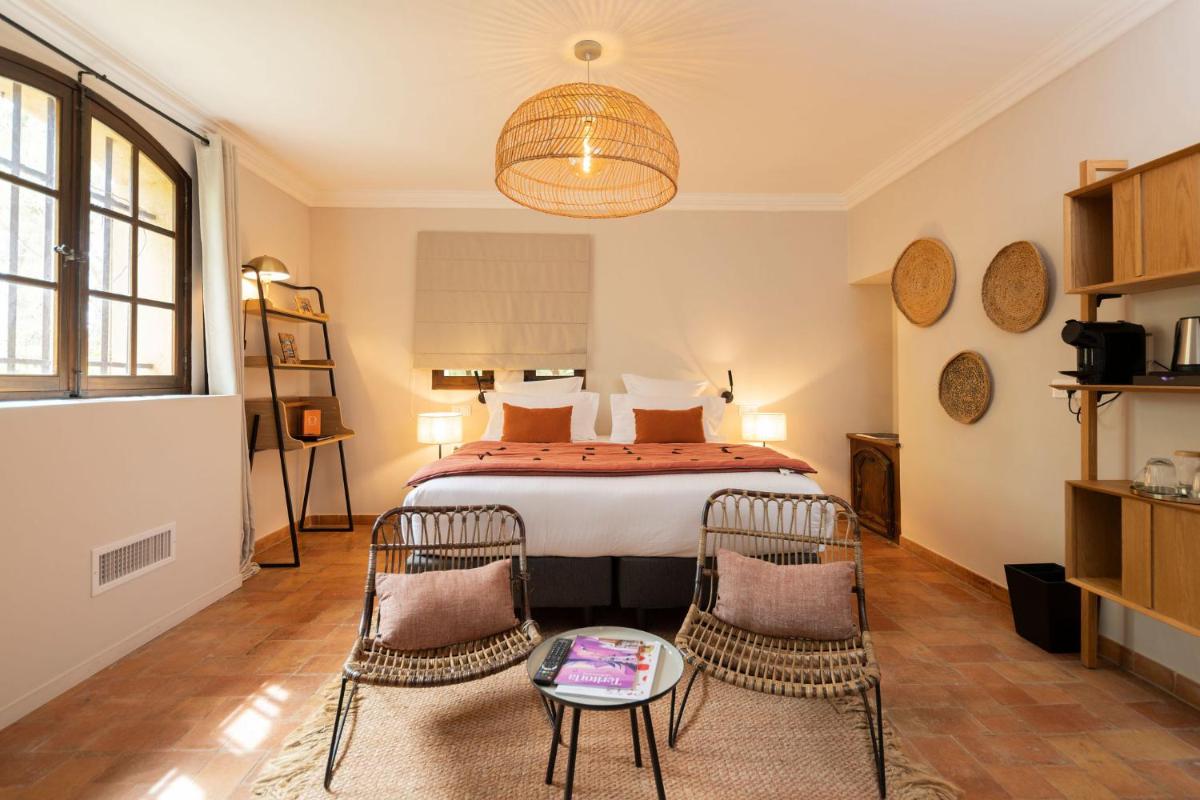 Cuisine ou kitchenette dans l'établissement Hôtel - Restaurant & Spa La Magdeleine - Mathias Dandine