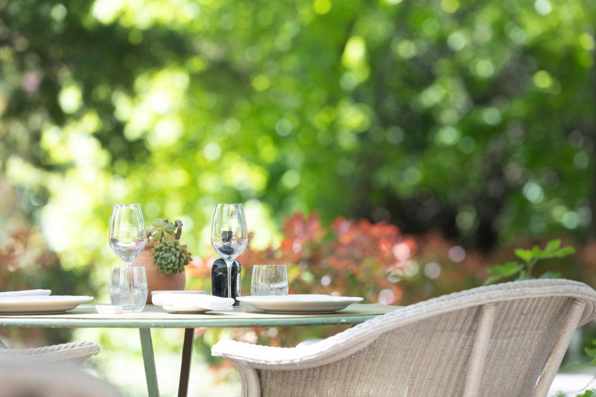 Boissons dans l'établissement Hôtel - Restaurant & Spa La Magdeleine - Mathias Dandine