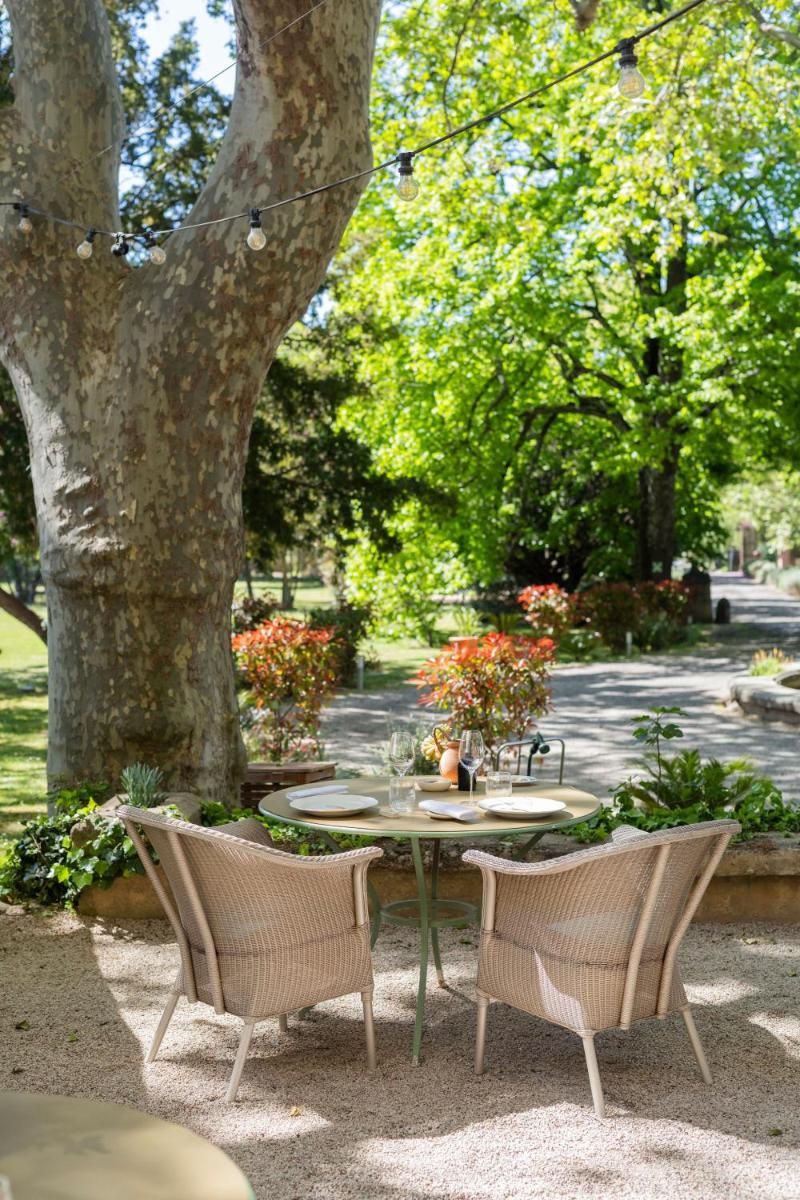 Jardin de l'établissement Hôtel - Restaurant & Spa La Magdeleine - Mathias Dandine