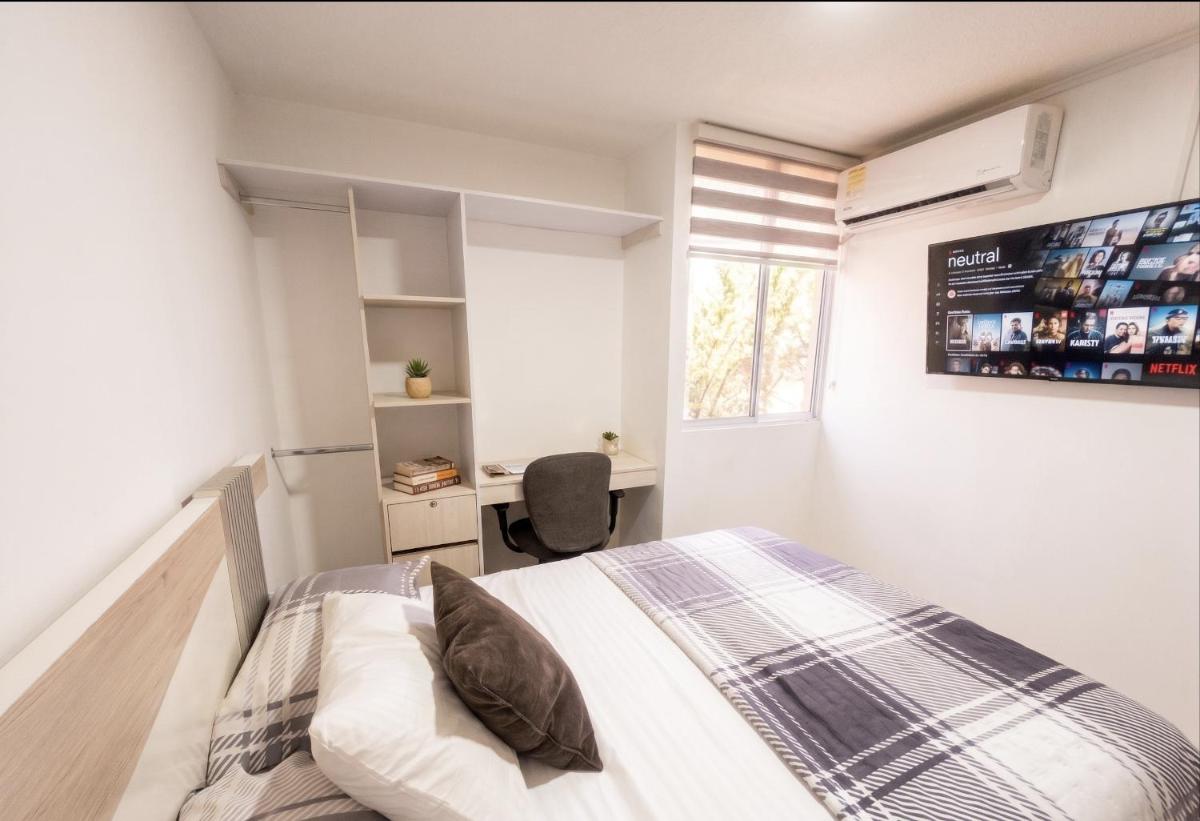 Apto 3 habit +2TV-Wifi, Netflix-Parqueadero gratis - Housity