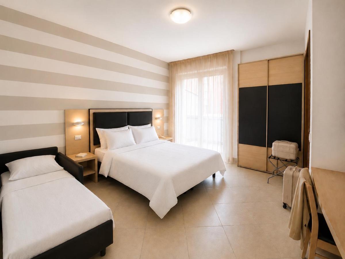 Hotel Bremen - Housity