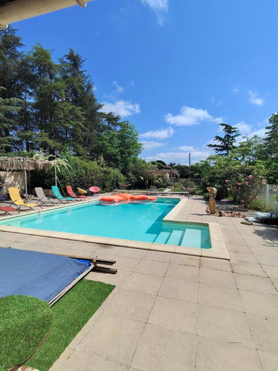Ile des Plaisirs - Loveroom Épicée et Plaisirs Tropicaux - Housity
