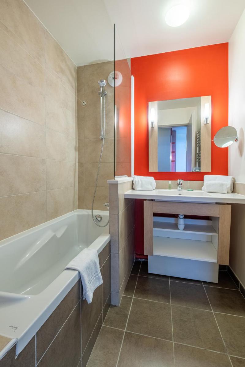 Salle de bains dans l'établissement Résidence Pierre & Vacances Atria-Crozats