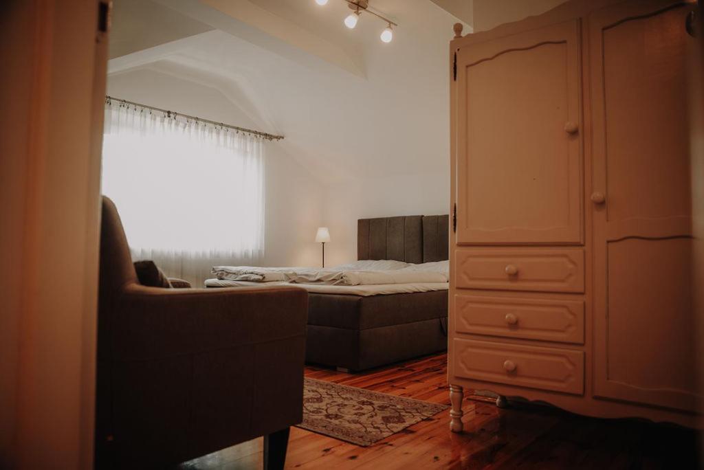 Old Town Apartments - Housity