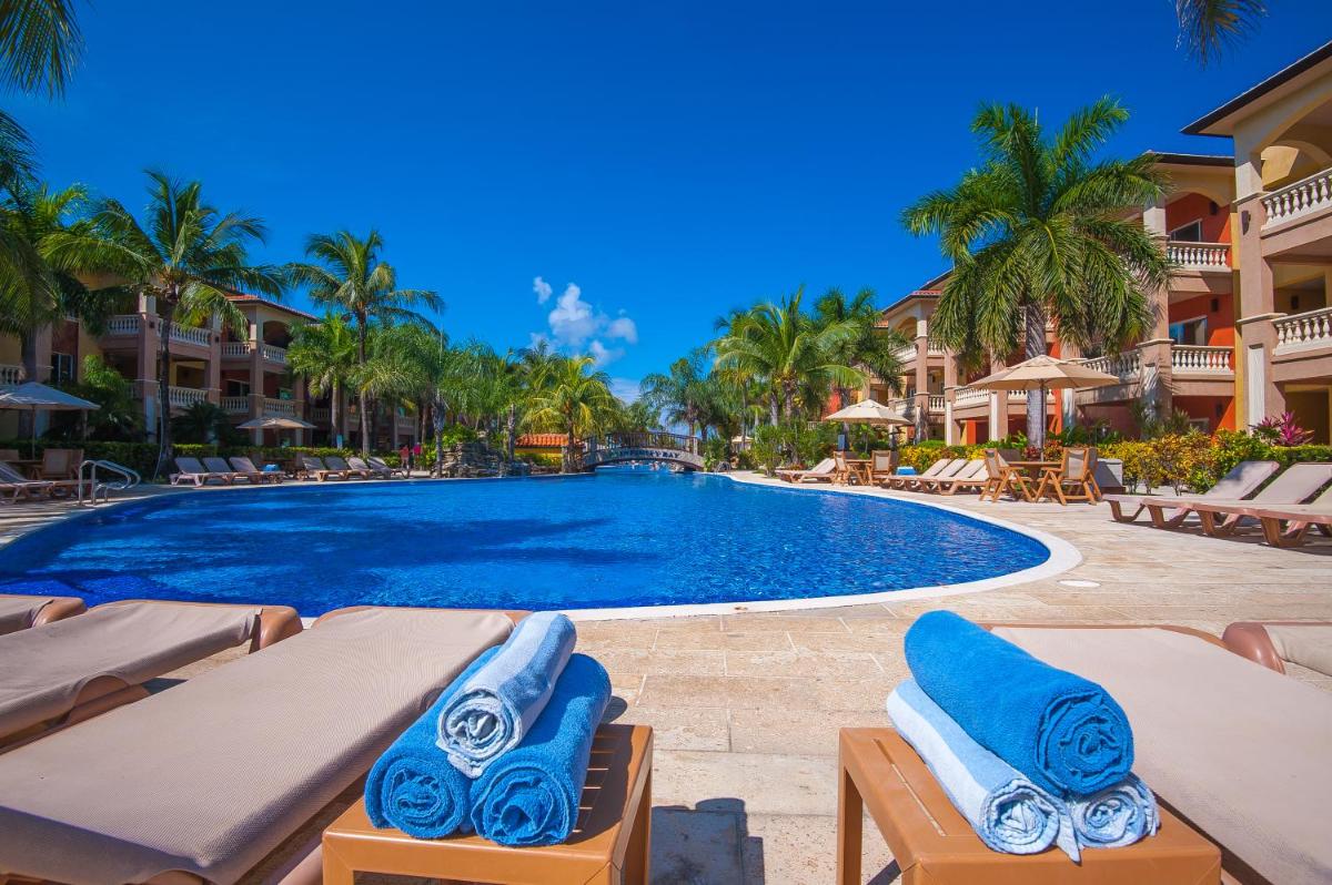 Infinity Bay Spa & Beach Resort - Housity