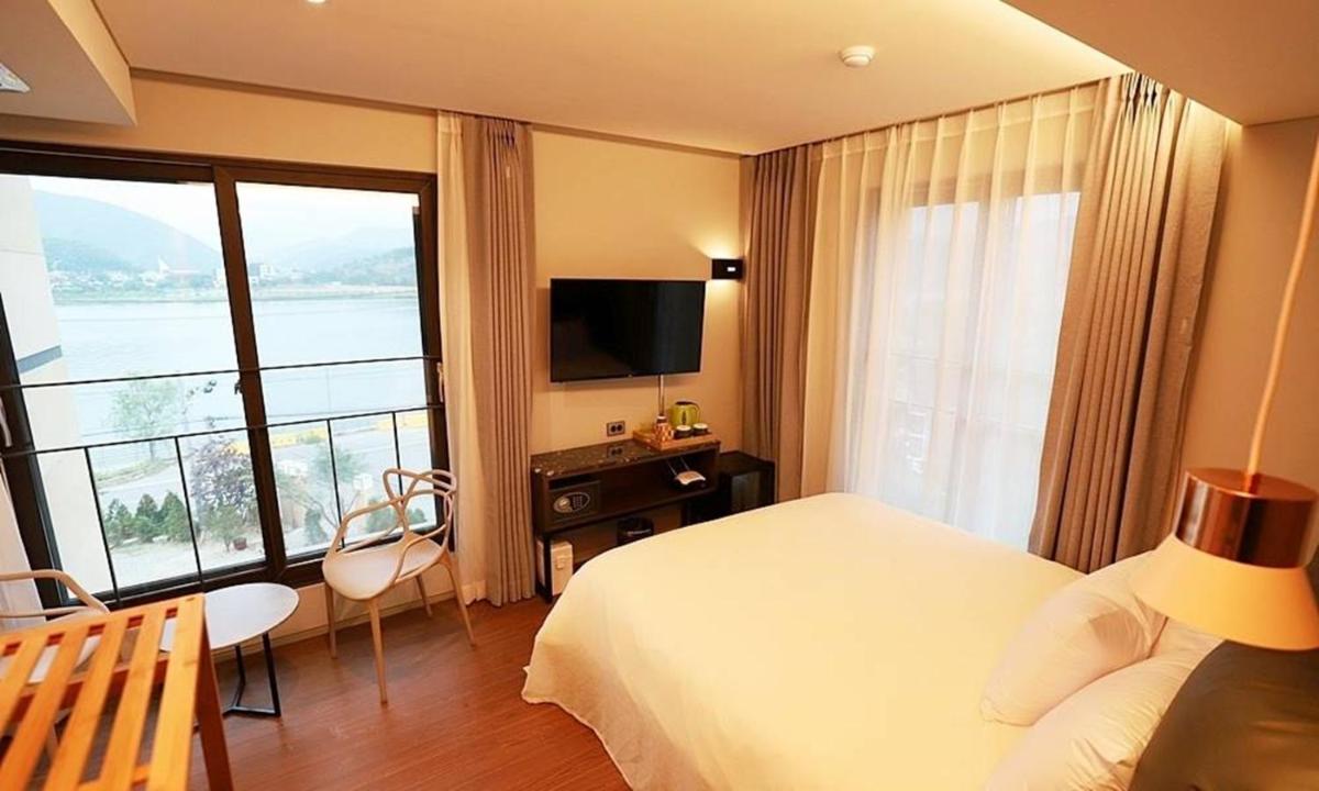 Namyangju Bukhangang dolcecasa hotel - Housity