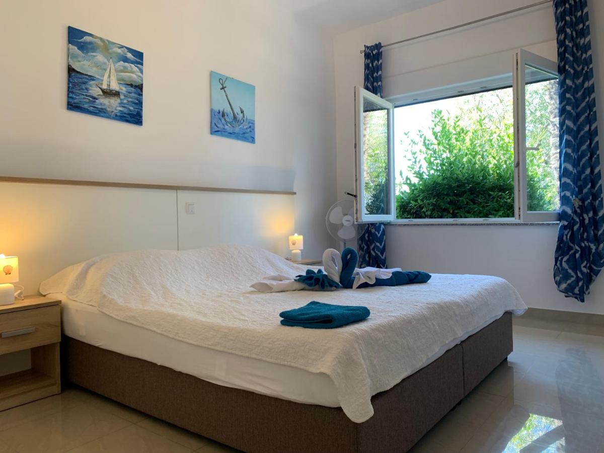 Sunny apartment with panoramic view - Housity