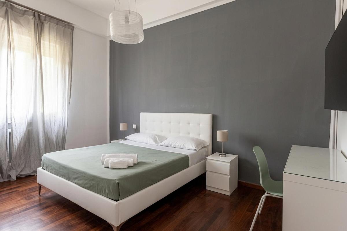 Room & Breakfast D'Annunzio - Housity
