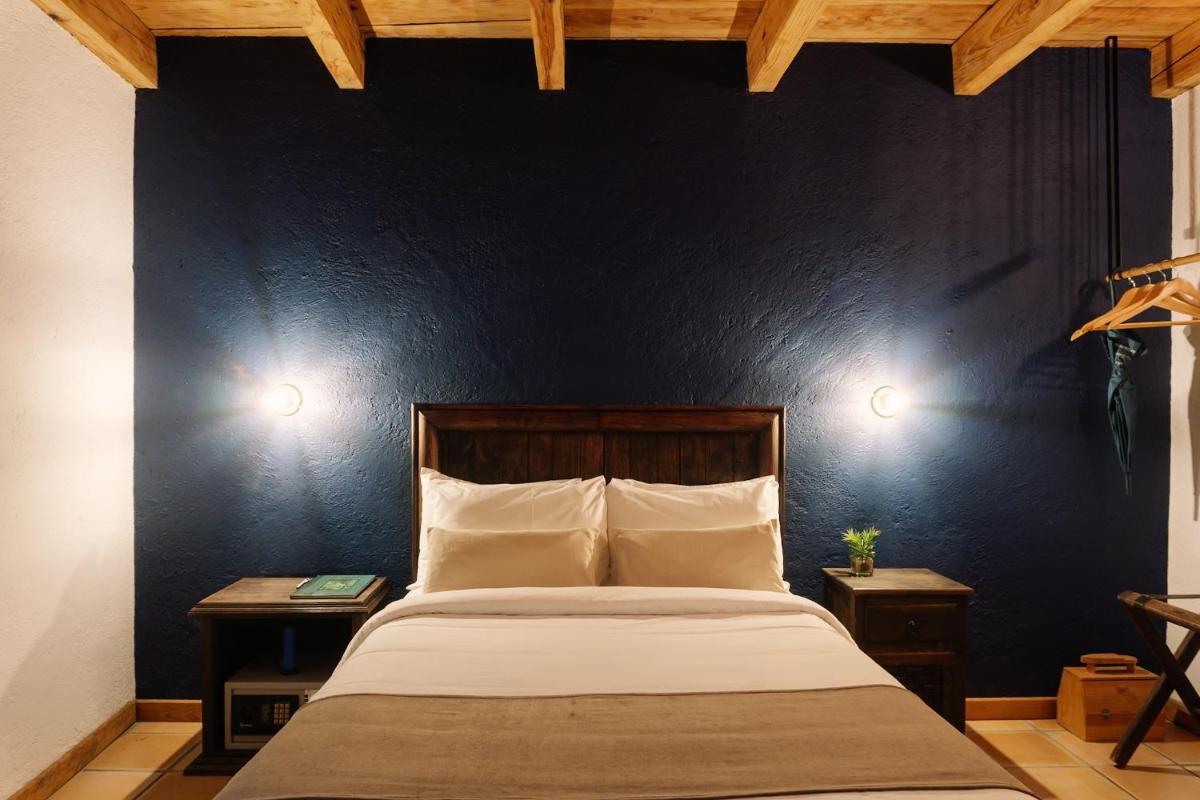Docecuartos Hotel - Housity